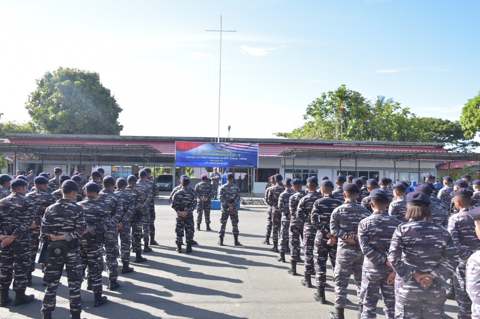 bf00e63b-a29d-4a54-bf8b-a72053af8011